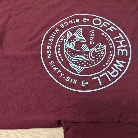 Vans Maroon size medium with baby blue fish graphic print men's t shirt - Picture 6 of 6